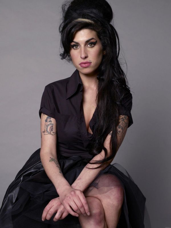 Algunos expresan su descontento alegando que la película podría no respetar adecuadamente la memoria y la privacidad de Amy Winehouse.